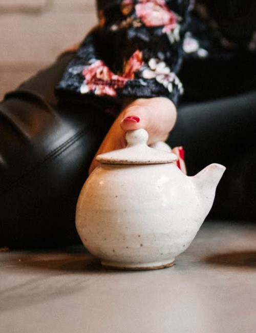 TETERA BLANCA. LaonPottery